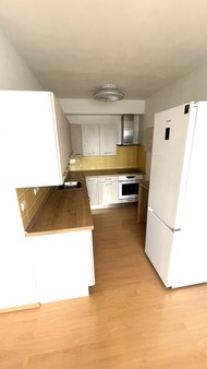 Pronájem bytu 2+kk, 43 m², ul. Na Okruhu…